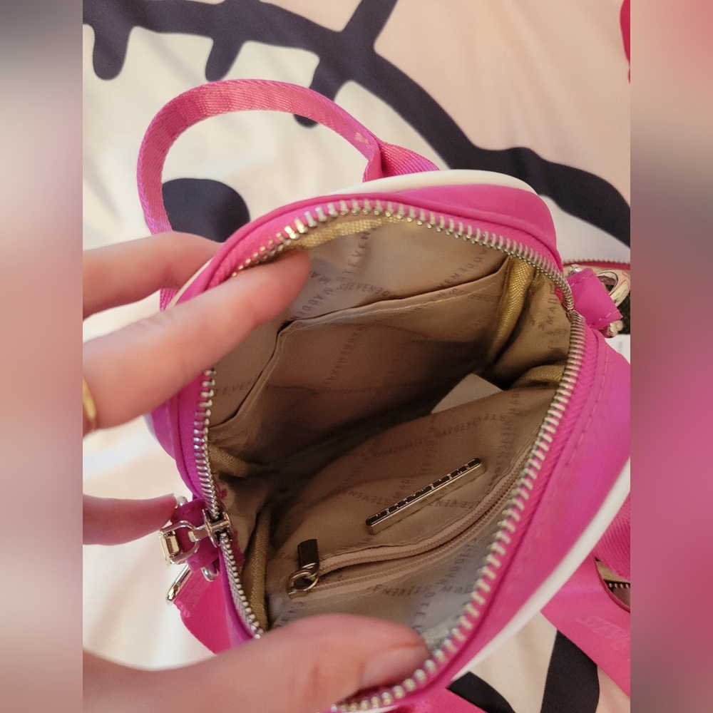 Small Steve Madden Pink Bag - Picture 5 of 8